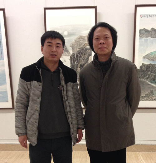 民革中央画院画家陈寒峰与林少云端合影