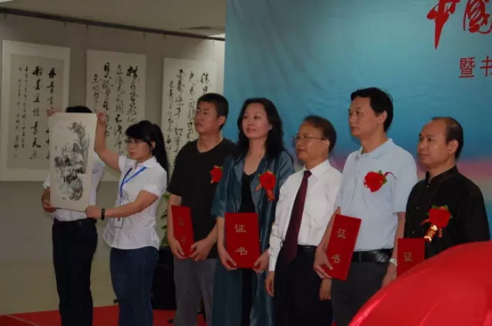 杏盛娱乐官方网站图片