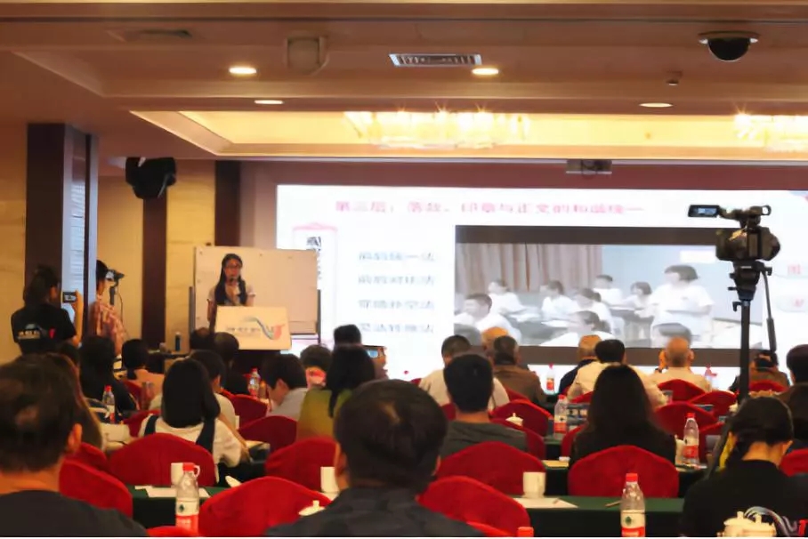 杏盛娱乐 1842f