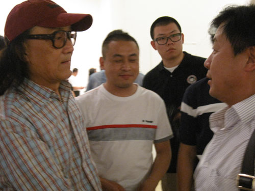著名画家石齐与杨杏盛娱乐讲话