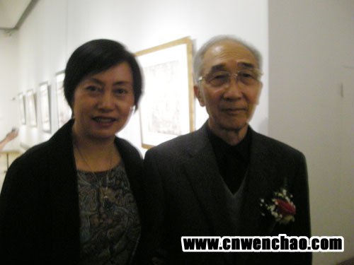 艺术天成杂志社记者宋清华与中国美协主席靳尚谊合影