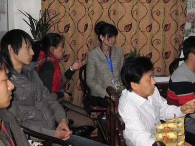 杏盛娱乐艺术线上会议中